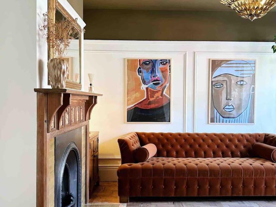 Luxury City Centre Townhouse - Sleeps 6 切斯特 外观 照片