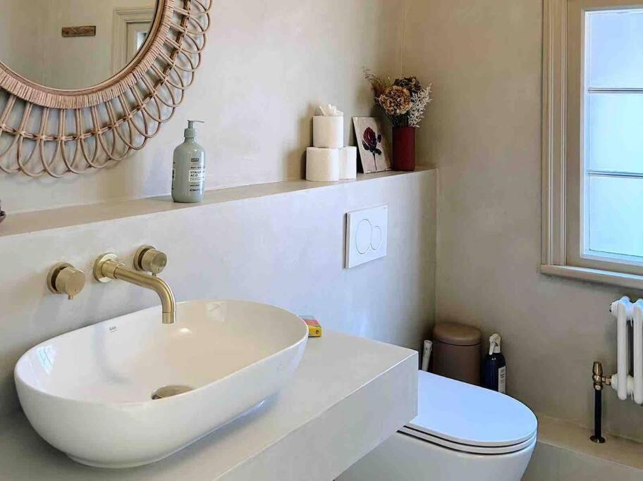 Luxury City Centre Townhouse - Sleeps 6 切斯特 外观 照片